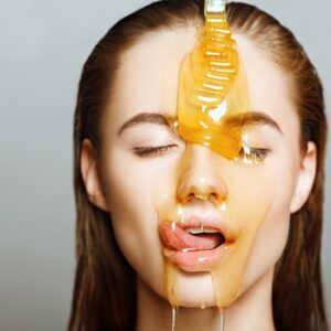 Tips on How to Make Your Own Honey Mask