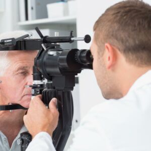 Cataract Surgery – Here’s What You Need To Be Aware Of