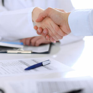 Eyelid Dermatitis – Signs, Remedies, and Management